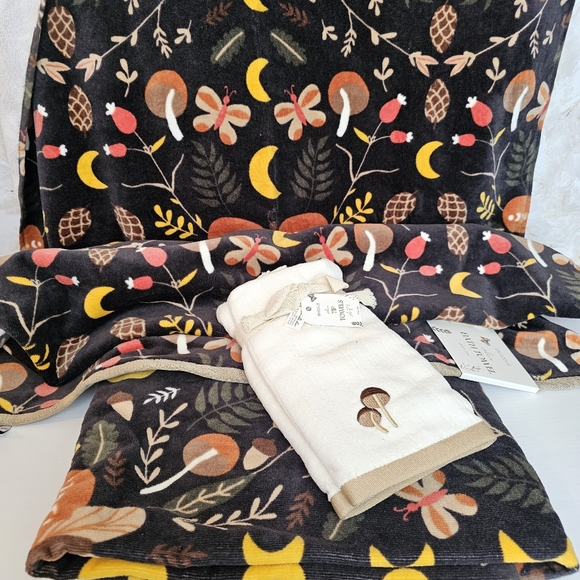 Envogue 4 piece Decorative Towel Set - Picture 16 of 16